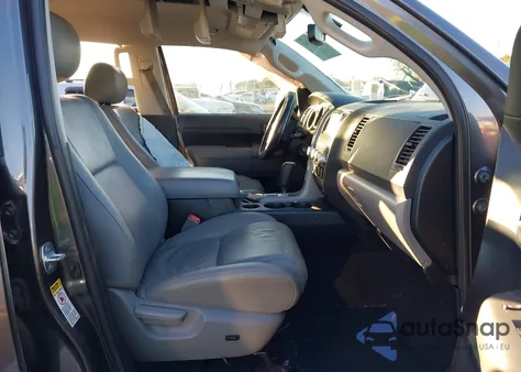 2013 Toyota Tundra Grade 5.7L V8 from USA, damaged, VIN 5TFDW5F10DX291982